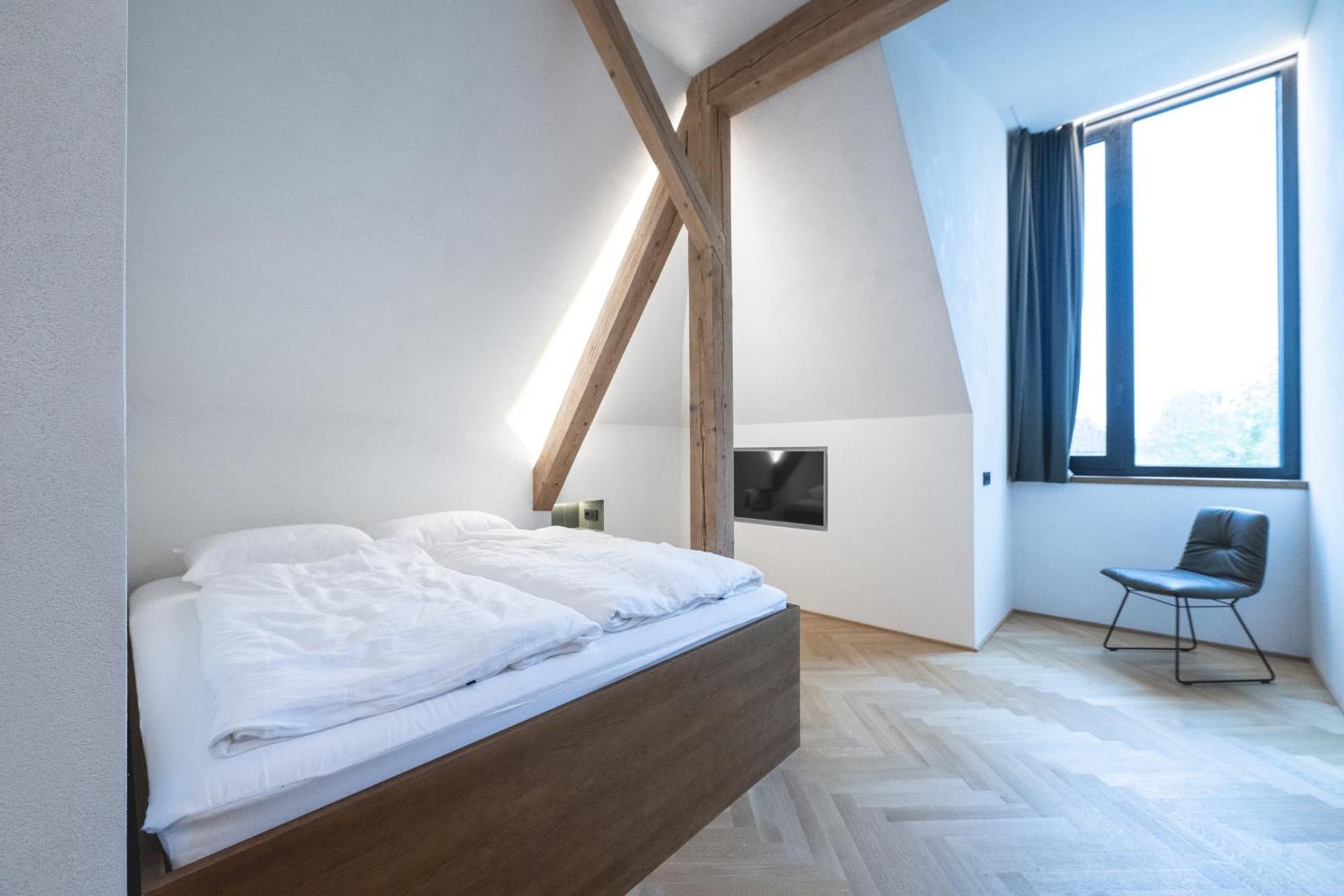 Lukas Kapeller Hotel Und Restaurant Steyr Eksteriør billede